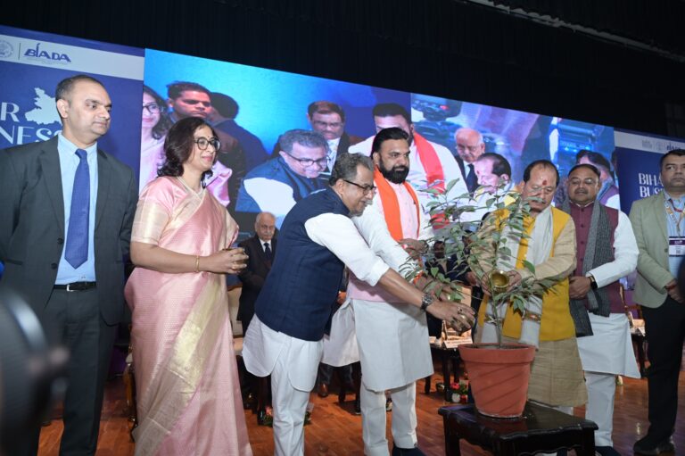 WhatsApp Image 2024-12-19 at 18.55.22