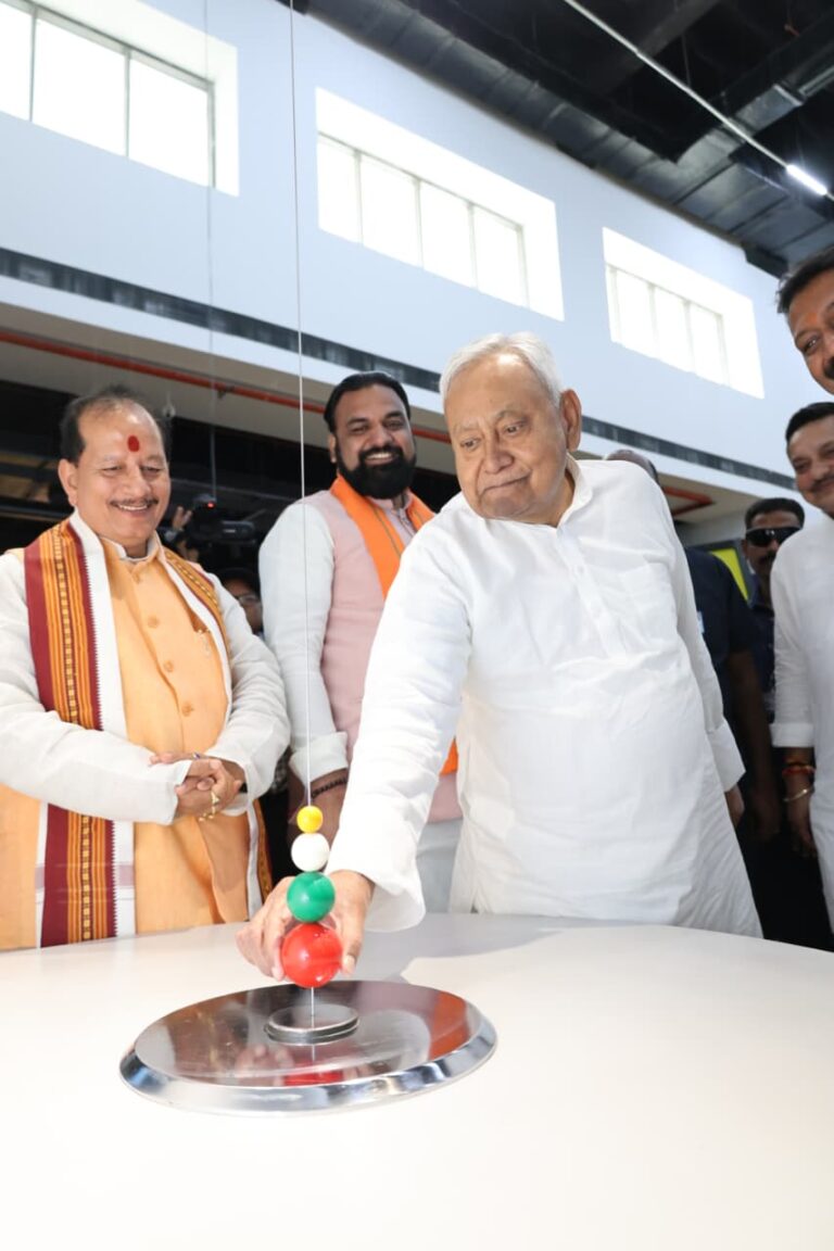 WhatsApp Image 2025-09-21 at 16.33.01