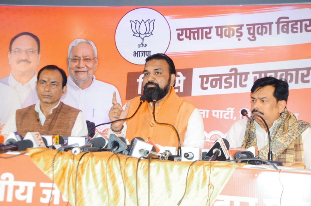 WhatsApp Image 2025-11-09 at 19.27.46 (1)