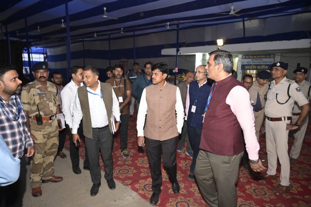 WhatsApp Image 2025-11-11 at 17.41.31 (1)