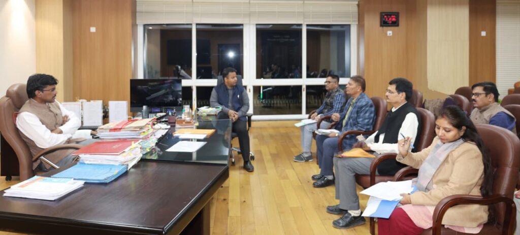 WhatsApp Image 2025-11-25 at 18.49.10